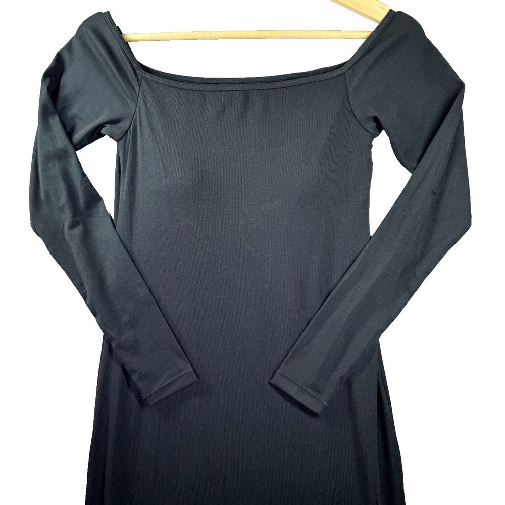 Klassy Network Black Off-Shoulder Maxi Dress